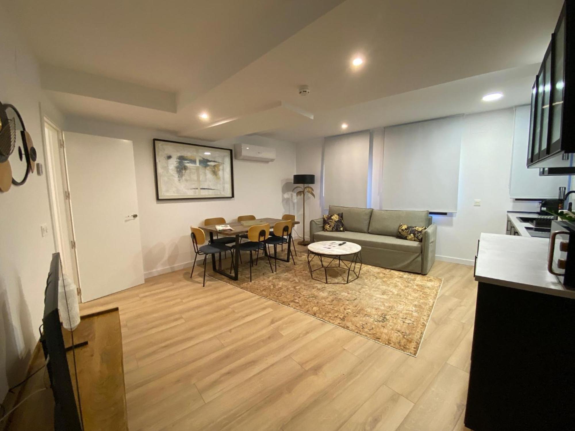 Apartamentos Penalara เซโกเวีย ภายนอก รูปภาพ