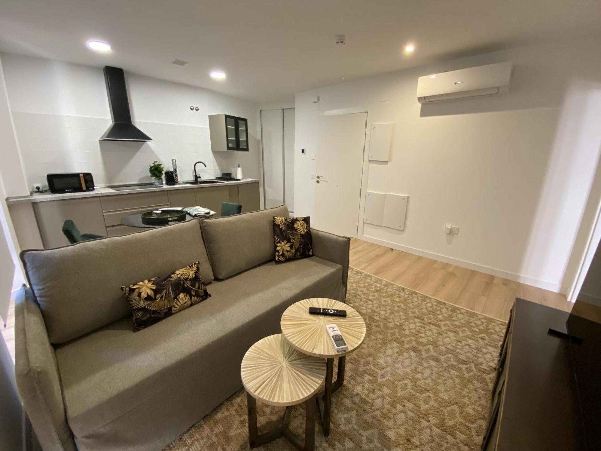 Apartamentos Penalara เซโกเวีย ภายนอก รูปภาพ