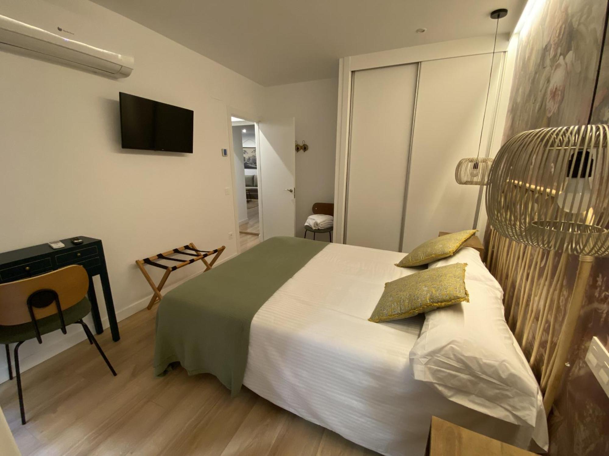 Apartamentos Penalara เซโกเวีย ภายนอก รูปภาพ