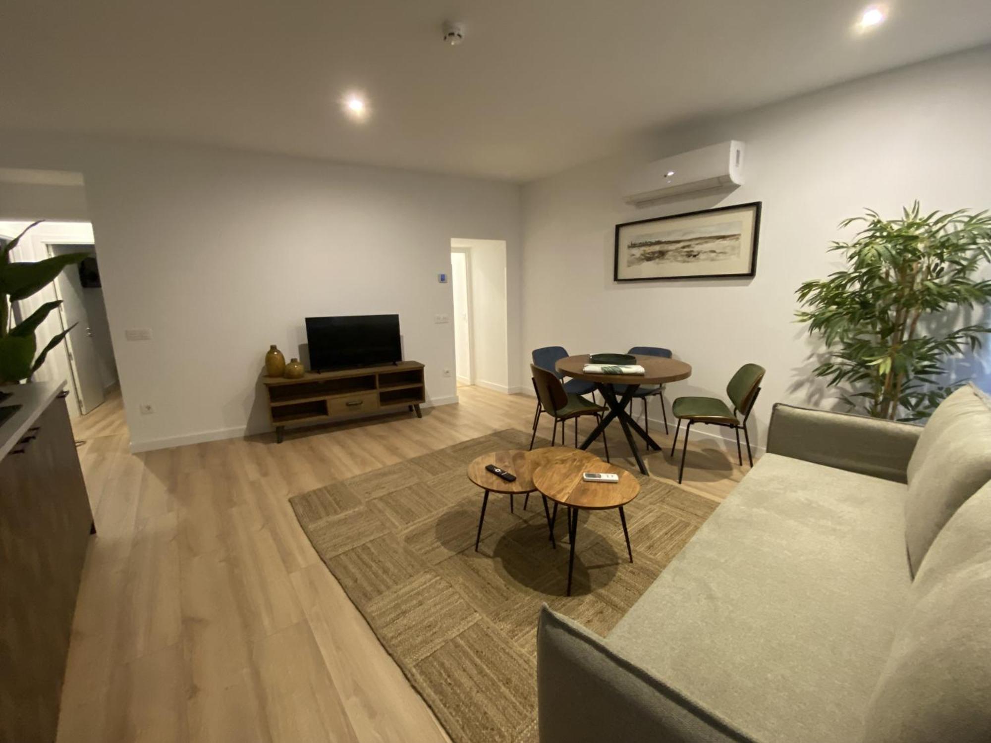 Apartamentos Penalara เซโกเวีย ภายนอก รูปภาพ