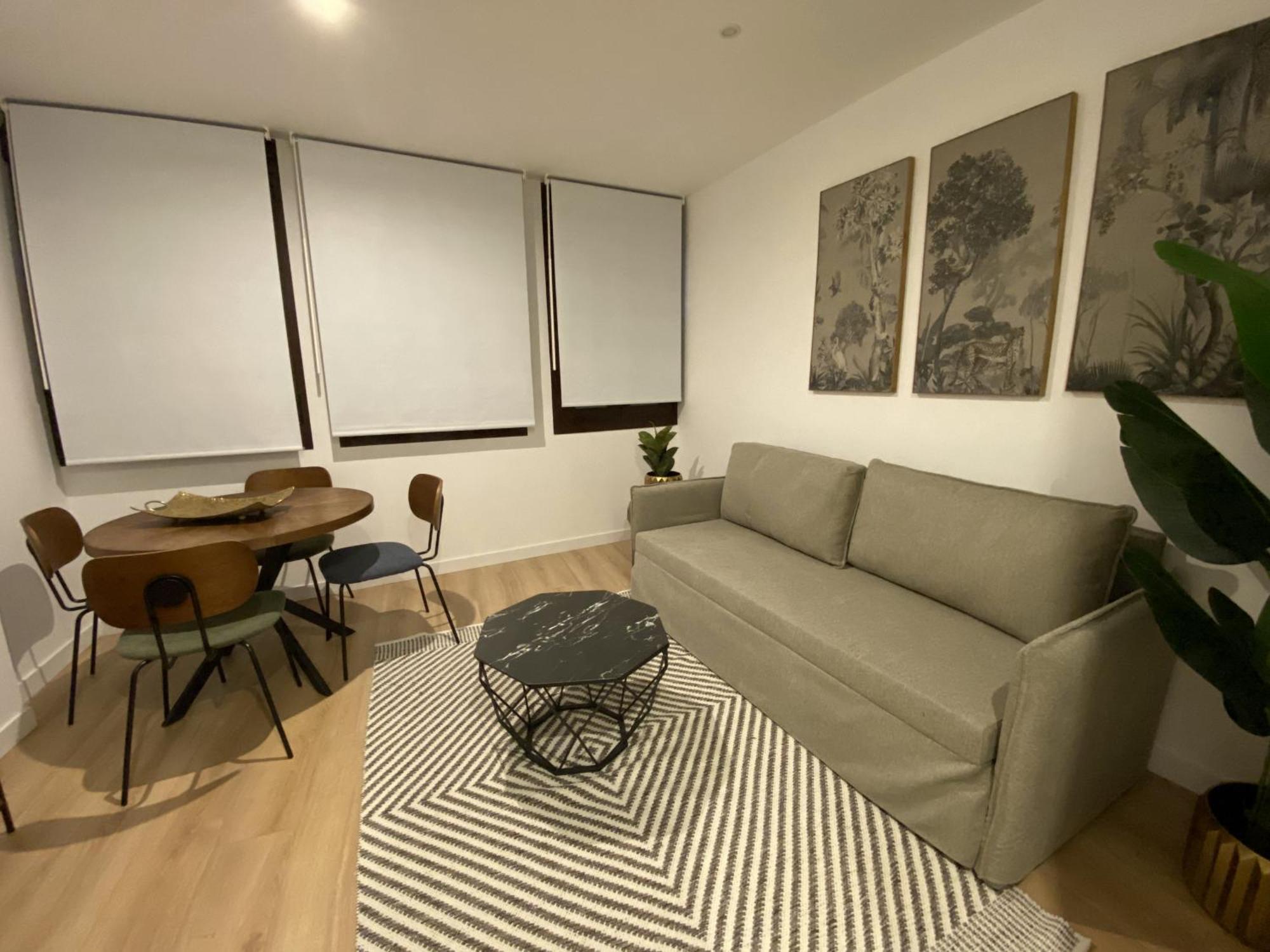 Apartamentos Penalara เซโกเวีย ภายนอก รูปภาพ