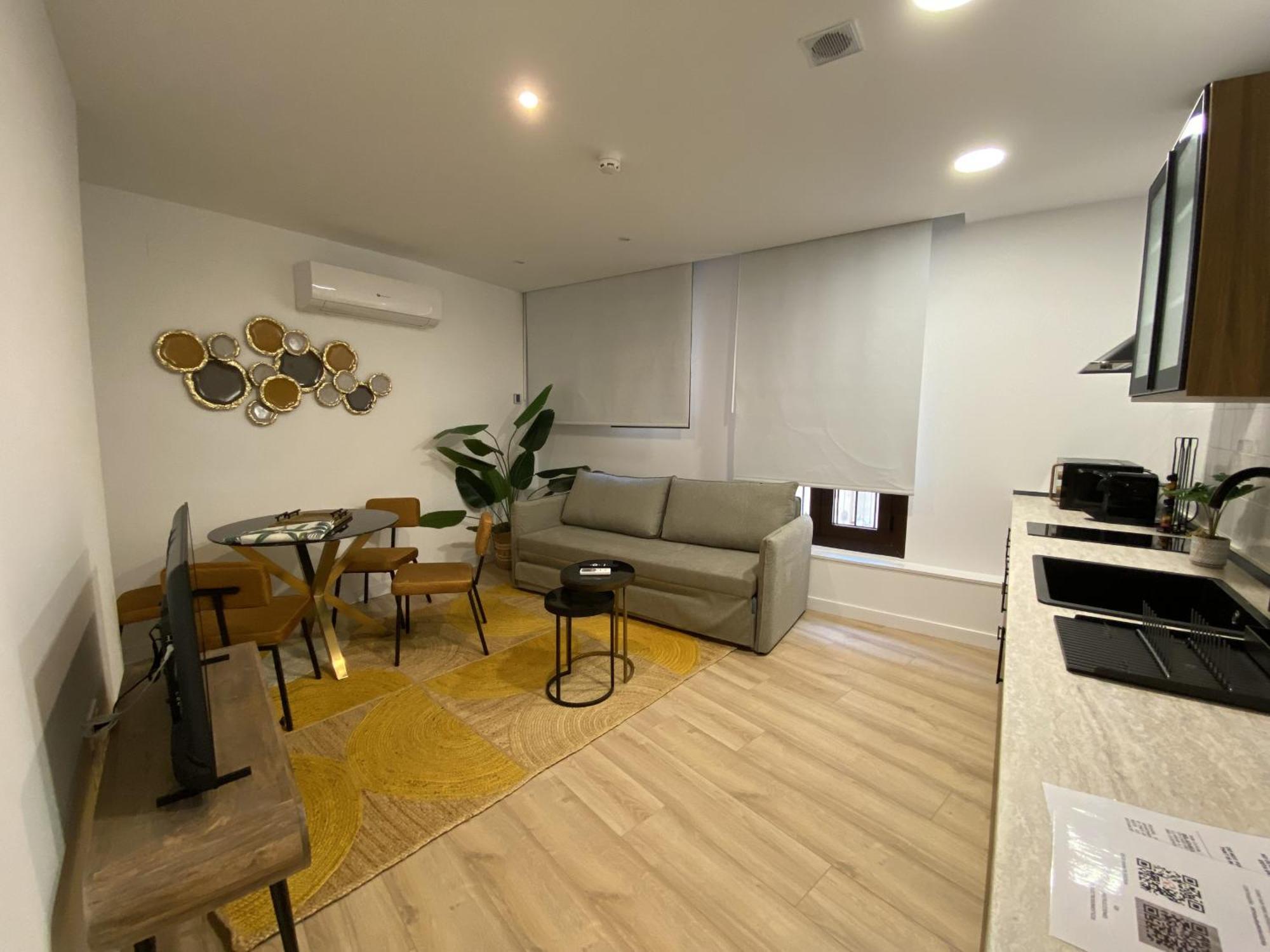 Apartamentos Penalara เซโกเวีย ภายนอก รูปภาพ